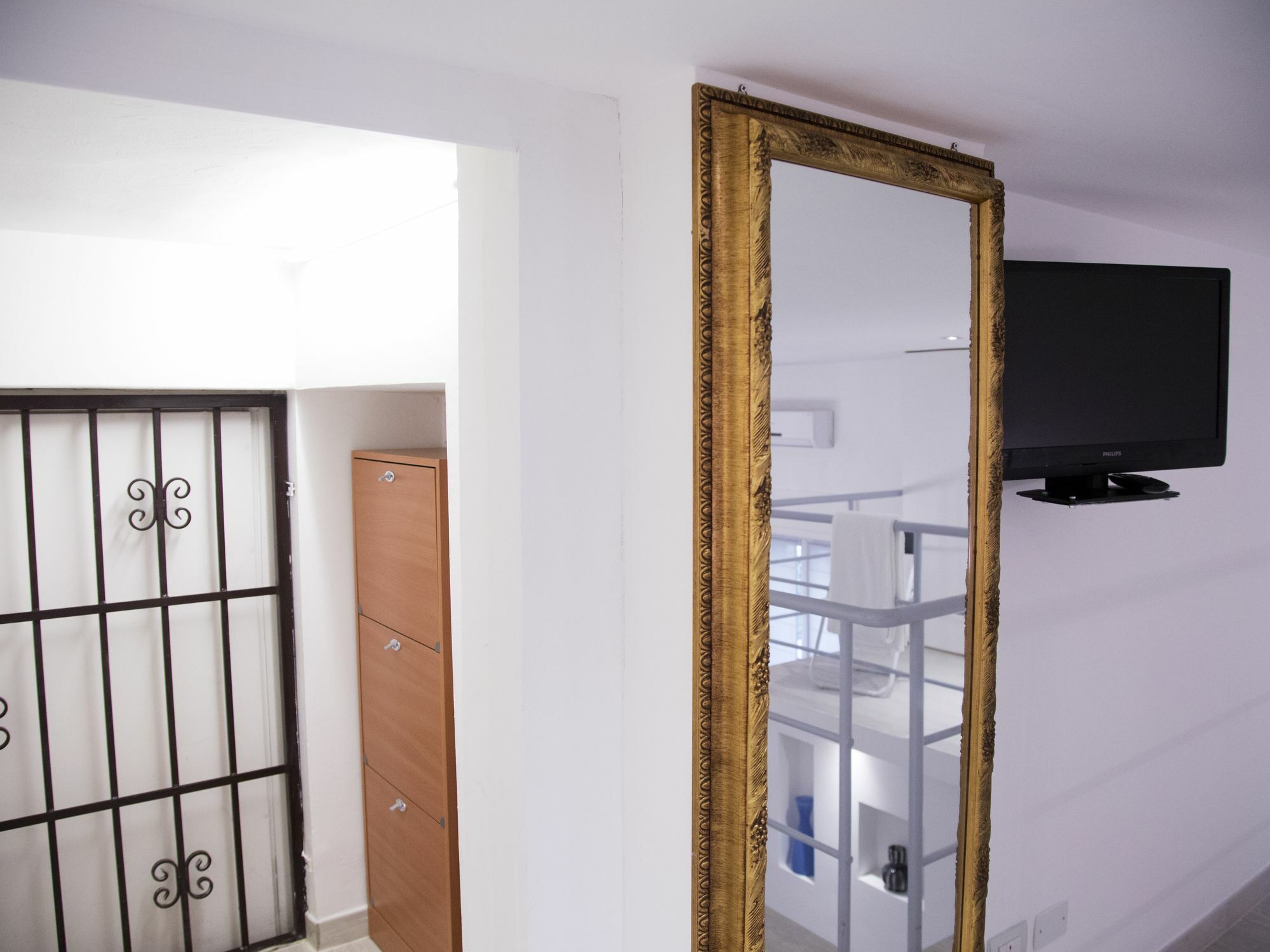 Hintown S. Lorenzo Arcade Milan Luaran gambar
